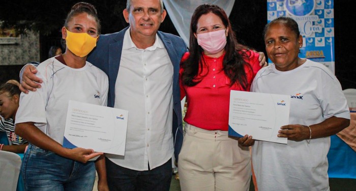 Barra de Santo Antônio: Prefeitura e Instituto Ilha da Crôa realizam formatura dos novos profissionais barrenses.