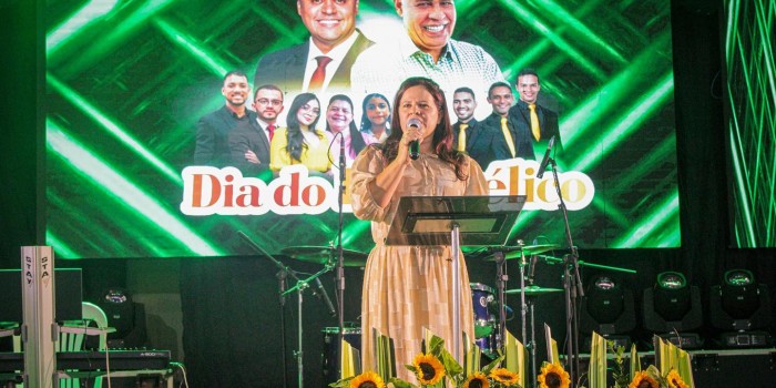 Prefeitura da Barra de Santo Antônio realiza show em comemoração ao Dia do Evangélico