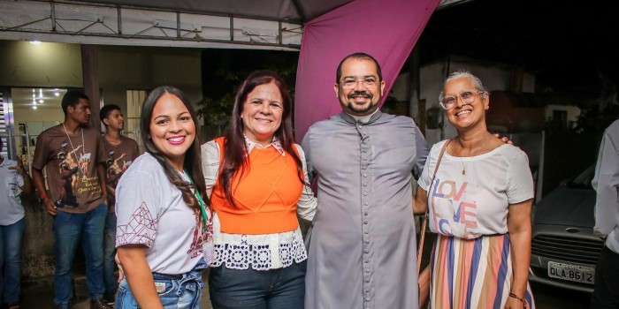 Barra de Santo Antônio: Prefeita Lívia Carla participa da abertura religiosa da festa de Nossa Senhora da Conceição